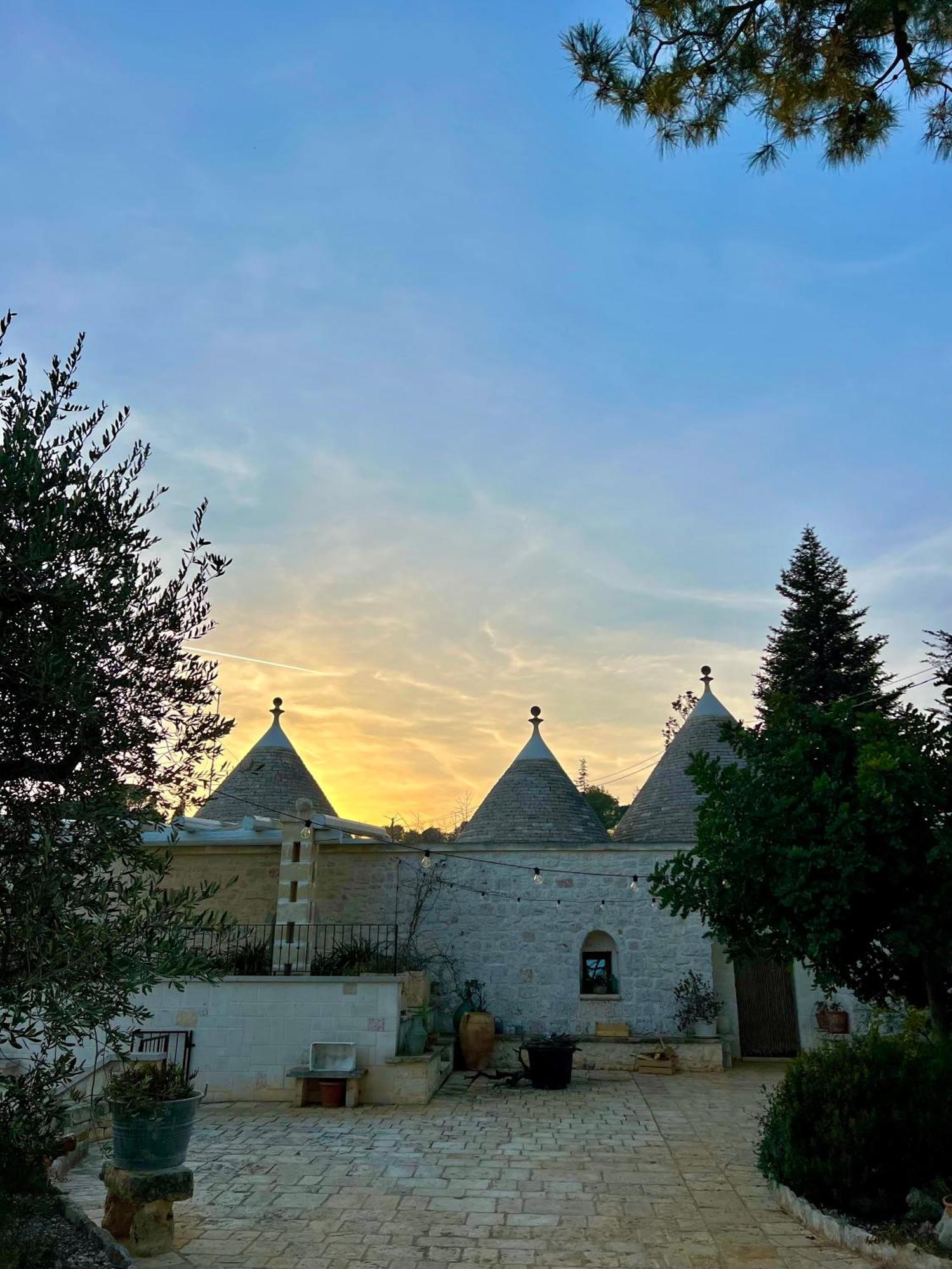 ファザーノ I Trulli Del Tupparello Bed & Breakfast エクステリア 写真