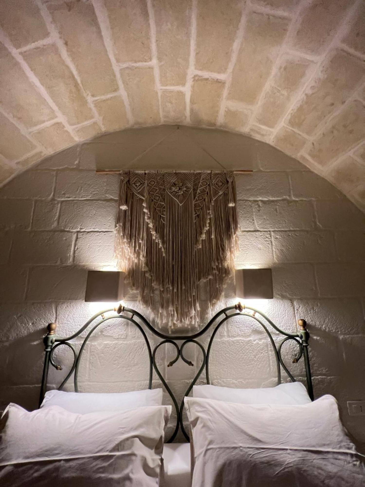 ファザーノ I Trulli Del Tupparello Bed & Breakfast エクステリア 写真