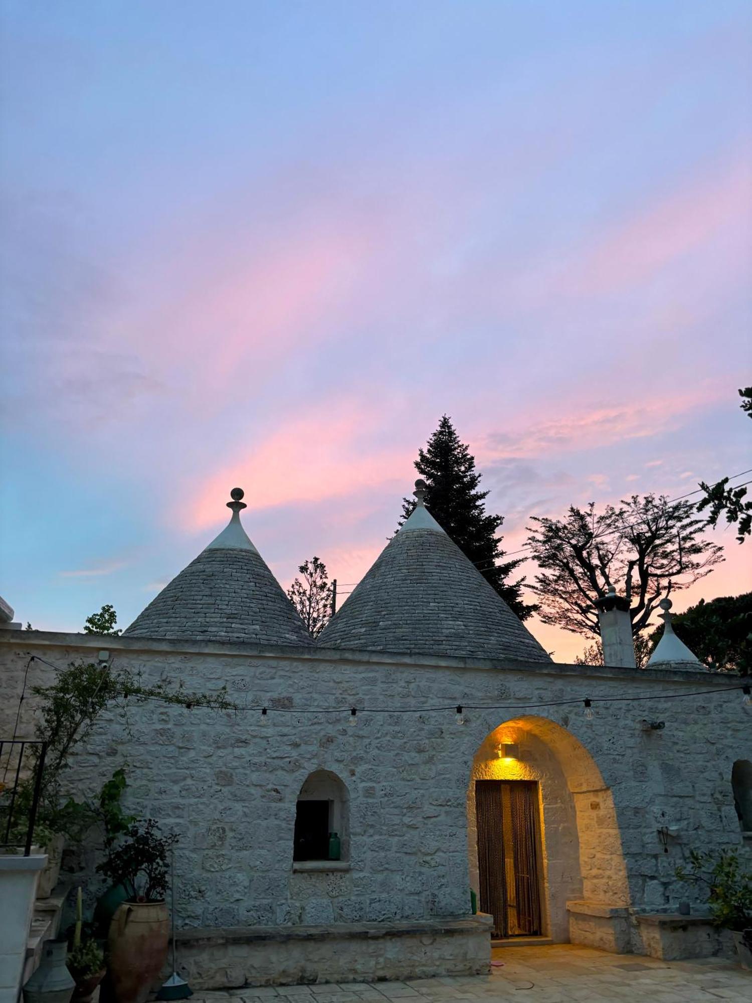 ファザーノ I Trulli Del Tupparello Bed & Breakfast エクステリア 写真