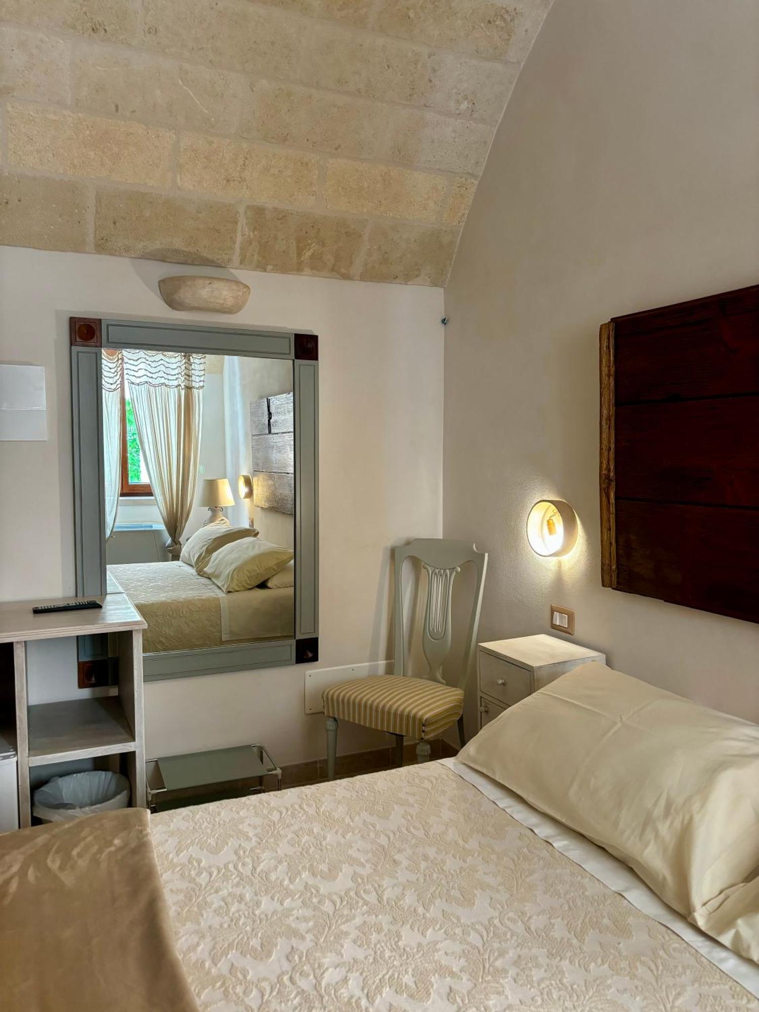 ファザーノ I Trulli Del Tupparello Bed & Breakfast エクステリア 写真