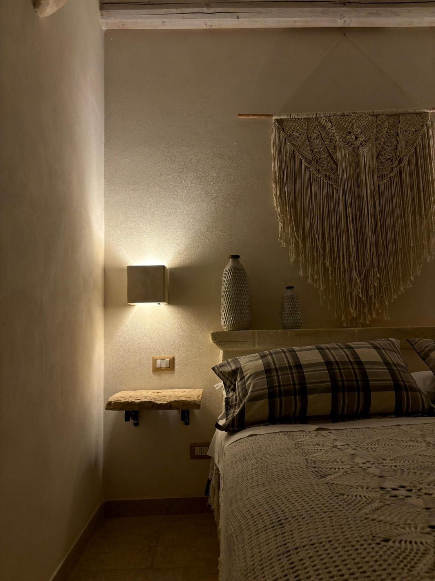 ファザーノ I Trulli Del Tupparello Bed & Breakfast エクステリア 写真