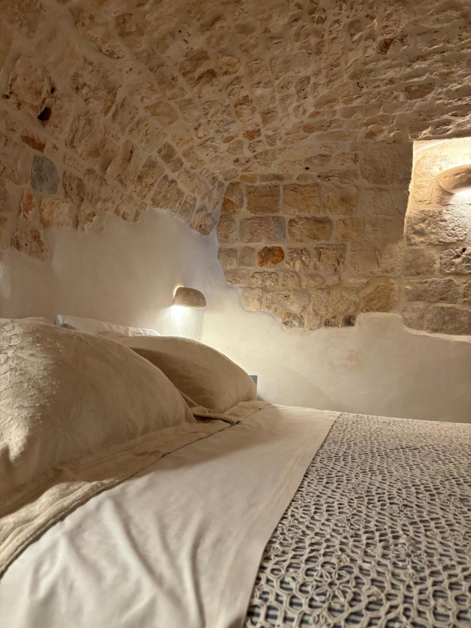 ファザーノ I Trulli Del Tupparello Bed & Breakfast エクステリア 写真